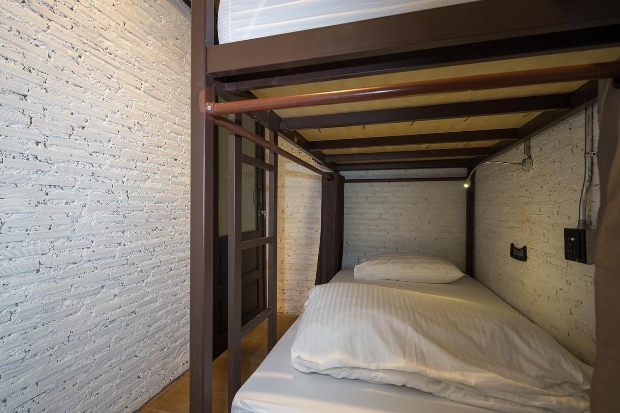 Yindee Travellers Lodge Nan Eksteriør bilde